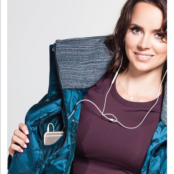 STELLA MCCARTNEY Adidas Performance Jacket - Picture 4 of 7